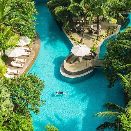 Doubletree By Hilton Jakarta - Diponegoro מראה חיצוני תמונה The pool at the Shangri-La Hotel, Kuala Lumpur